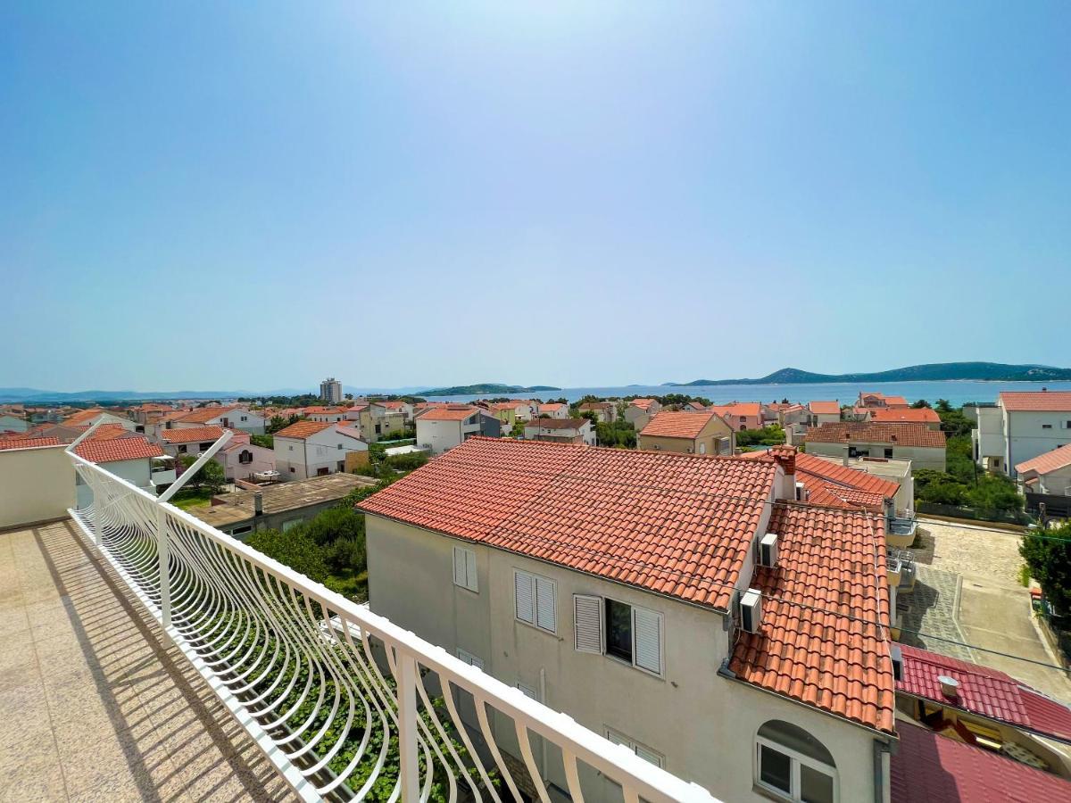 Apartments Valentino Vodice Exterior foto