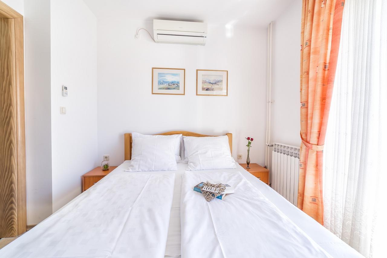 Apartments Valentino Vodice Exterior foto